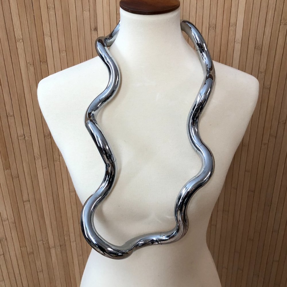 Vintage Silver Colored Versatile Lightweight Necklace or Sculpture - see…